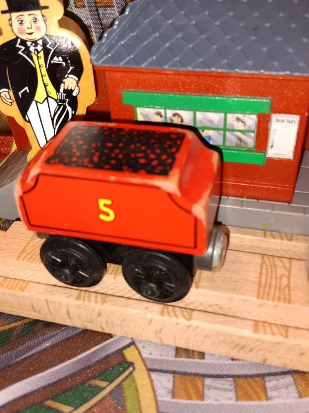 Thomas Wooden Railway Train Track Engine James Flat Magnet Painted Coal Tender